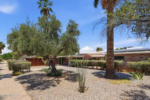 5951 E 17th St, Tucson, AZ 85711