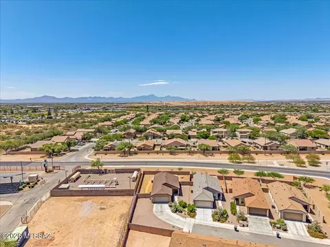 6475 S Ambarella Dr, Tucson, AZ 85756