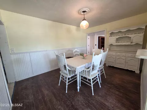 Dining - 883 E Old Pomerene Rd, Benson, AZ 85602 photo 2 of 3