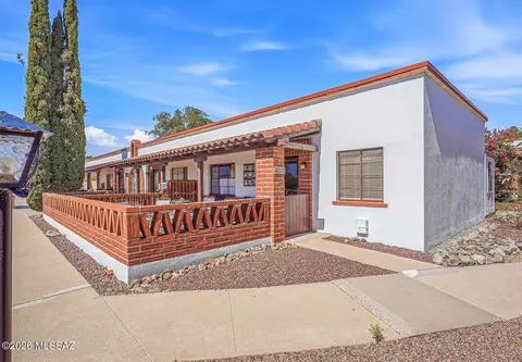 480 S Paseo Lobo, Green Valley, AZ 85614