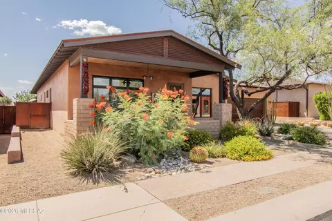 11651 N Adobe Village Pl, Marana, AZ 85658