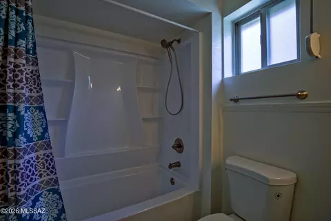 Bath - 9341 E 5th St, Tucson, AZ 85710 photo 3 of 6
