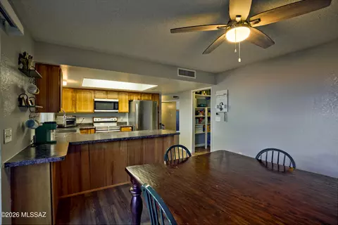 Dining - 9341 E 5th St, Tucson, AZ 85710 photo 1 of 2