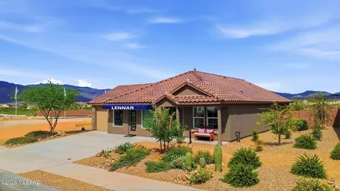 8183 S Charles Young Way, Tucson, AZ 85747