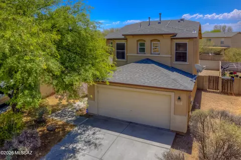7037 S Harrier Loop, Tucson, AZ 85756