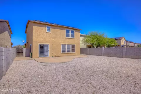Exterior - 7037 S Harrier Loop, Tucson, AZ 85756 photo 4 of 5