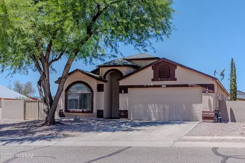 7510 S Malcolm Ave, Tucson, AZ 85746