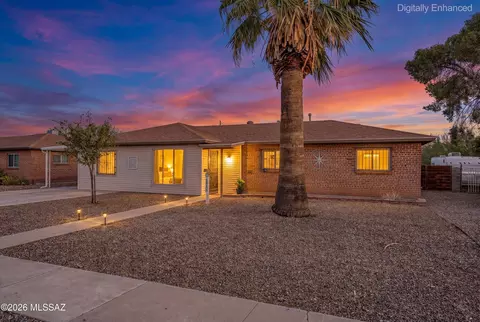 6341 E Scarlett St, Tucson, AZ 85710