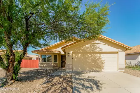 9403 E Marquis Diamond Ln, Tucson, AZ 85747