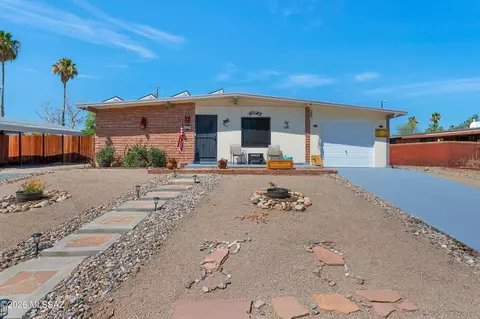 7230 E Flamenco Dr, Tucson, AZ 85710