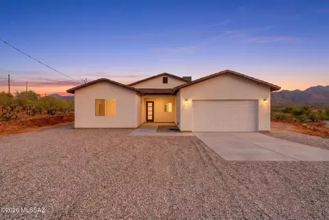 1785 Correo Ct, Rio Rico, AZ 85648