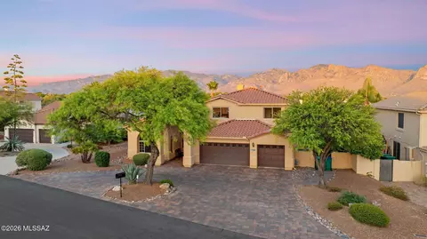 11556 N Via De La Verbenita, Oro Valley, AZ 85737