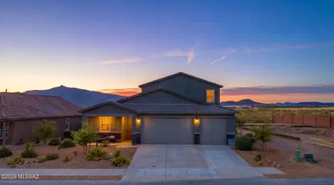 8189 S Charles Young Way, Tucson, AZ 85747