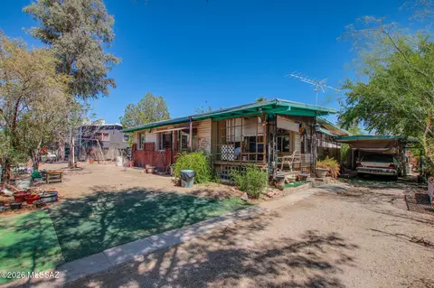 2852 W Milton Rd, Tucson, AZ 85746