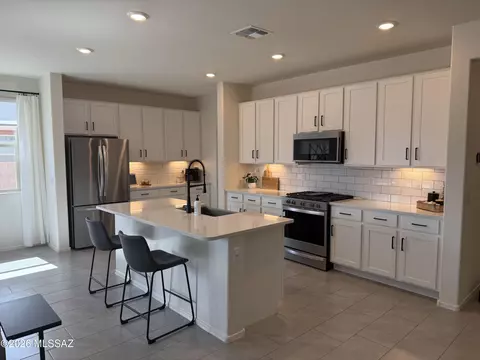 5467 W San Francisco Trl, Tucson, AZ 85742
