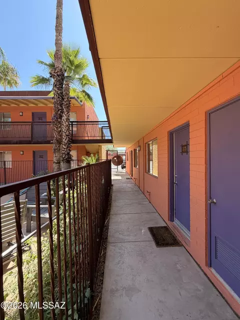 55 N Cherry Ave #105, Tucson, AZ 85719