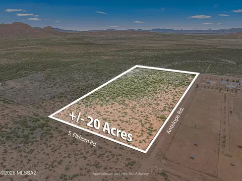 E Antelope Road, Pearce, AZ 85625