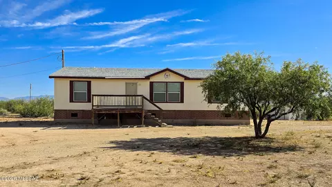 5004 N Joe Hines Rd, Willcox, AZ 85643