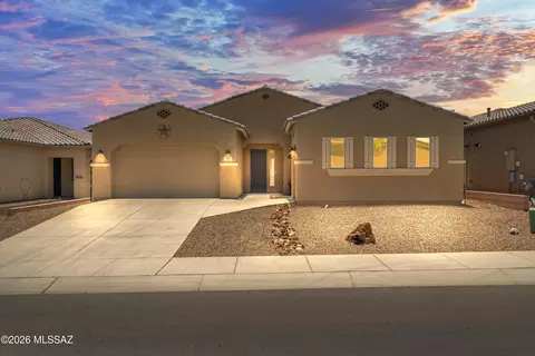 906 N Camino Cerro Morado, Green Valley, AZ 85614