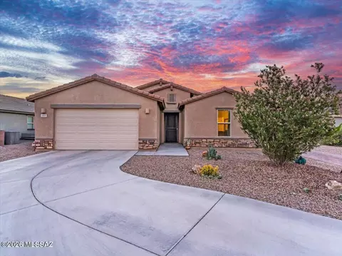 485 N White Clover Ln, Sahuarita, AZ 85629