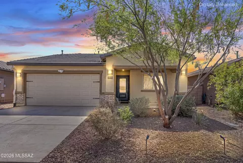 35114 S Iron Jaw Dr, Red Rock, AZ 85145