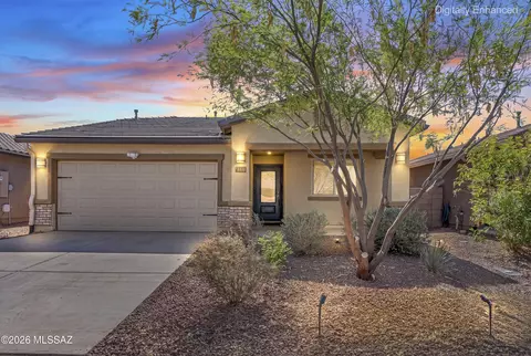 35114 S Iron Jaw Dr, Red Rock, AZ 85145