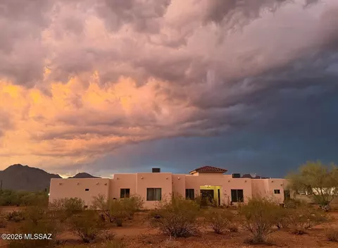 5700 W Iowa St, Tucson, AZ 85757