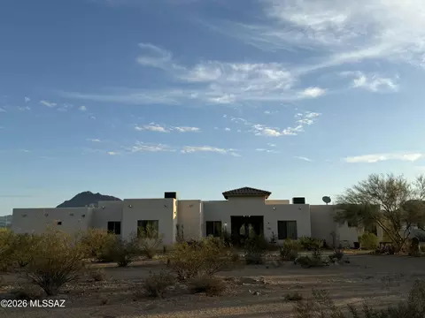 5700 W Iowa St, Tucson, AZ 85757