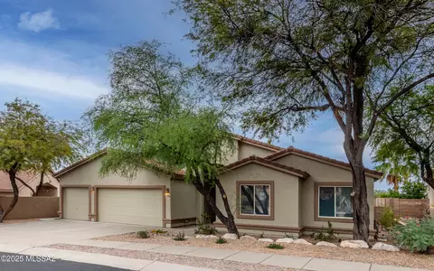 4071 W Tombolo Trl, Tucson, AZ 85745