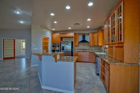 Kitchen - 2970 E Consuelo Pl, Vail, AZ 85641 photo 1 of 6