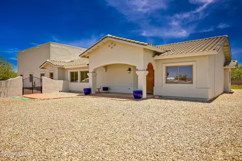 2970 E Consuelo Pl, Vail, AZ 85641