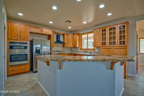 Kitchen - 2970 E Consuelo Pl, Vail, AZ 85641 photo 2 of 6
