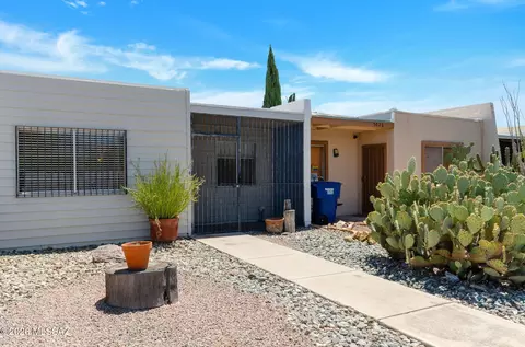 5032 E Lee St, Tucson, AZ 85712