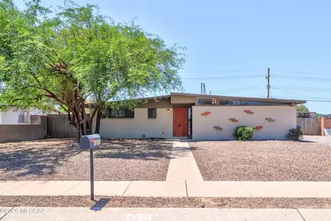 1217 W Wheatridge Dr, Tucson, AZ 85704