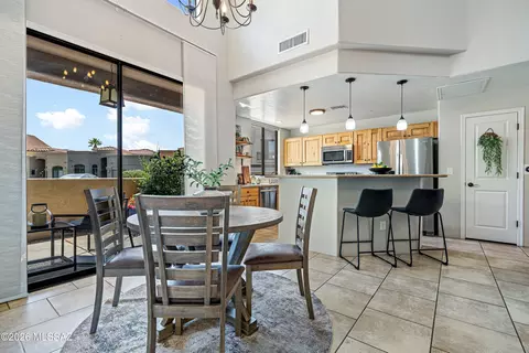 Dining - 233 E Scepter Ln, Vail, AZ 85641 photo 1 of 2