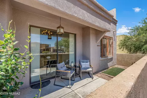 Exterior - 233 E Scepter Ln, Vail, AZ 85641 photo 4 of 8