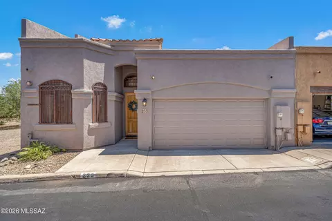 Exterior - 233 E Scepter Ln, Vail, AZ 85641 photo 2 of 8