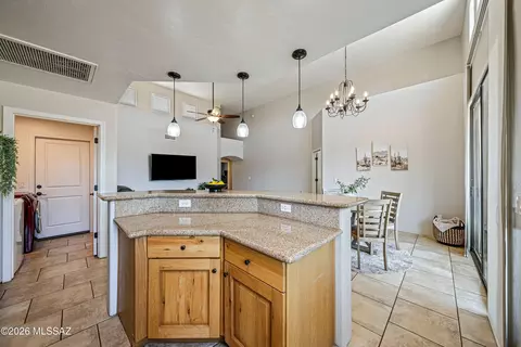 Kitchen - 233 E Scepter Ln, Vail, AZ 85641 photo 5 of 5