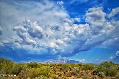 4885 W Camino De Manana, Tucson, AZ 85742