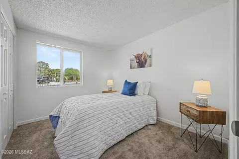 Bedroom - 7652 E Logan Pl, Tucson, AZ 85730 photo 7 of 10