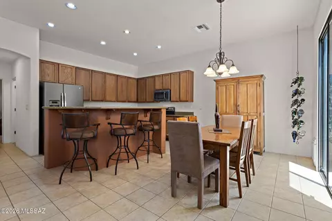 Dining - 470 E Cedarvale Rd, Tucson, AZ 85704 photo 1 of 1