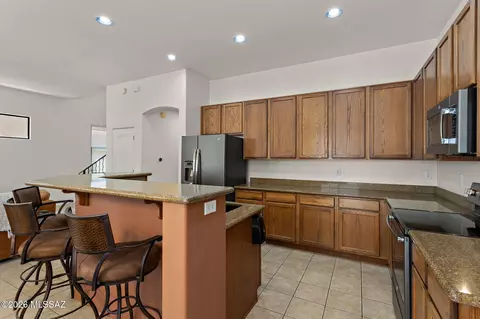 Kitchen - 470 E Cedarvale Rd, Tucson, AZ 85704 photo 3 of 3