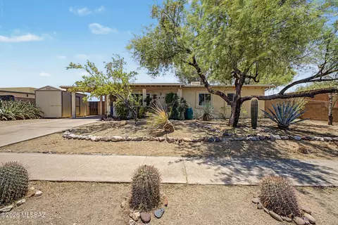 9652 E Stella Rd, Tucson, AZ 85730