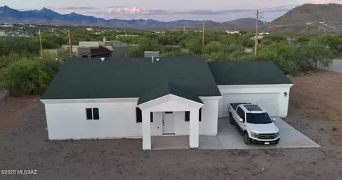1821 Circulo Mexicali Ct, Rio Rico, AZ 85648