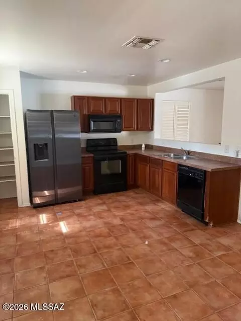 4282 E River Falls Dr, Tucson, AZ 85712 photo 8