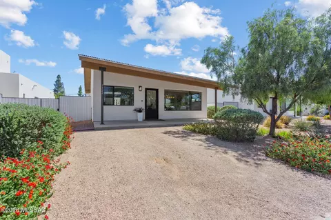 1522 E Waverly St, Tucson, AZ 85719