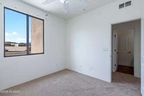 Bedroom - 161 E Sycamore View Rd, Vail, AZ 85641 photo 5 of 6