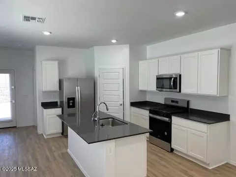 Kitchen - 12309 E Morris Carson Dr, Vail, AZ 85641 photo 1 of 1