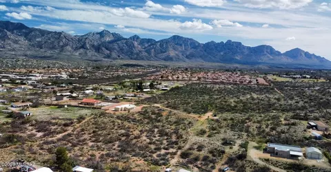 15437 N Twin Lakes Dr, Tucson, AZ 85739