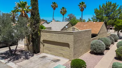7249 S Dooley Dr, Tucson, AZ 85746